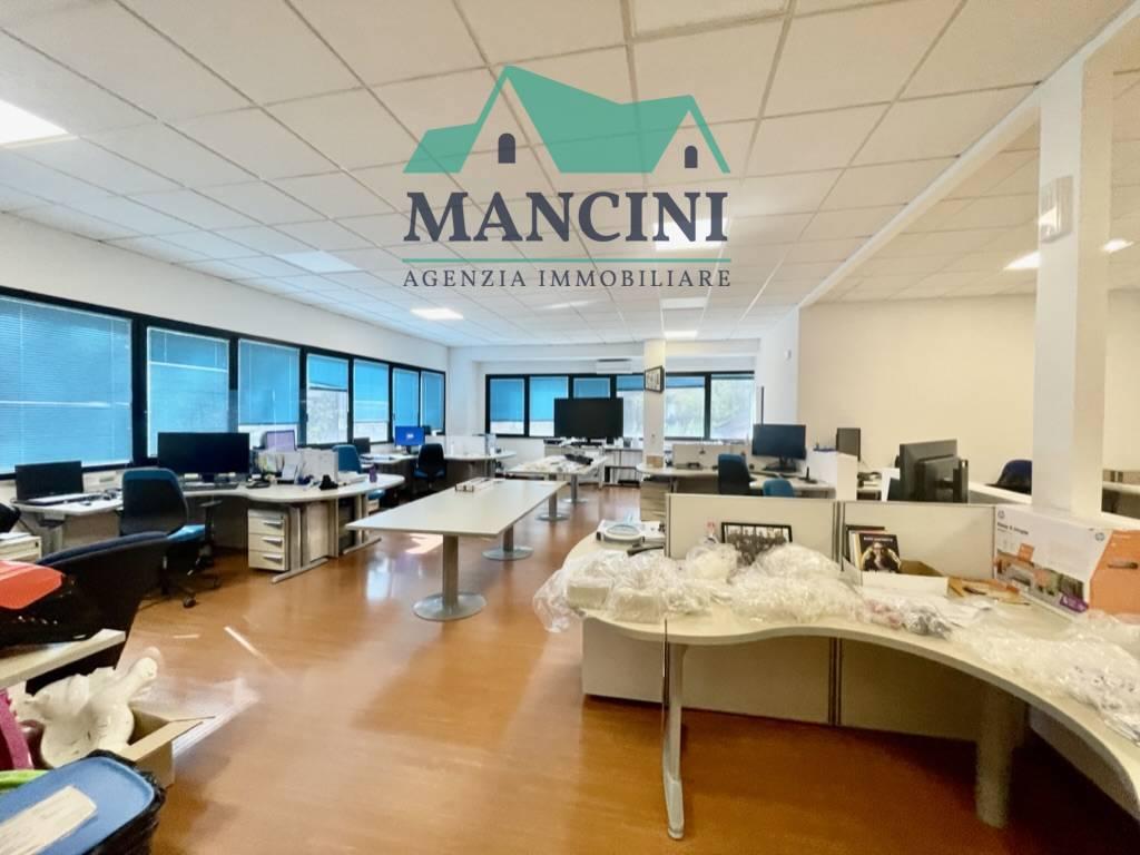 Ufficio in Via  Trento 3, Castelbellino, {3} - Foto 1