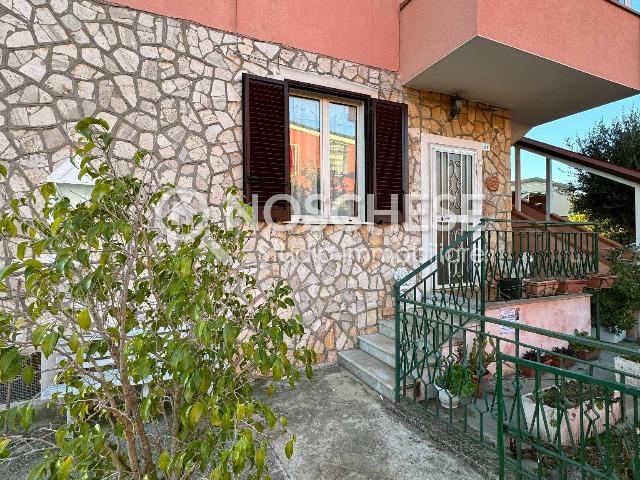 4-room flat in Via Piave, Pontecagnano Faiano - Photo 1