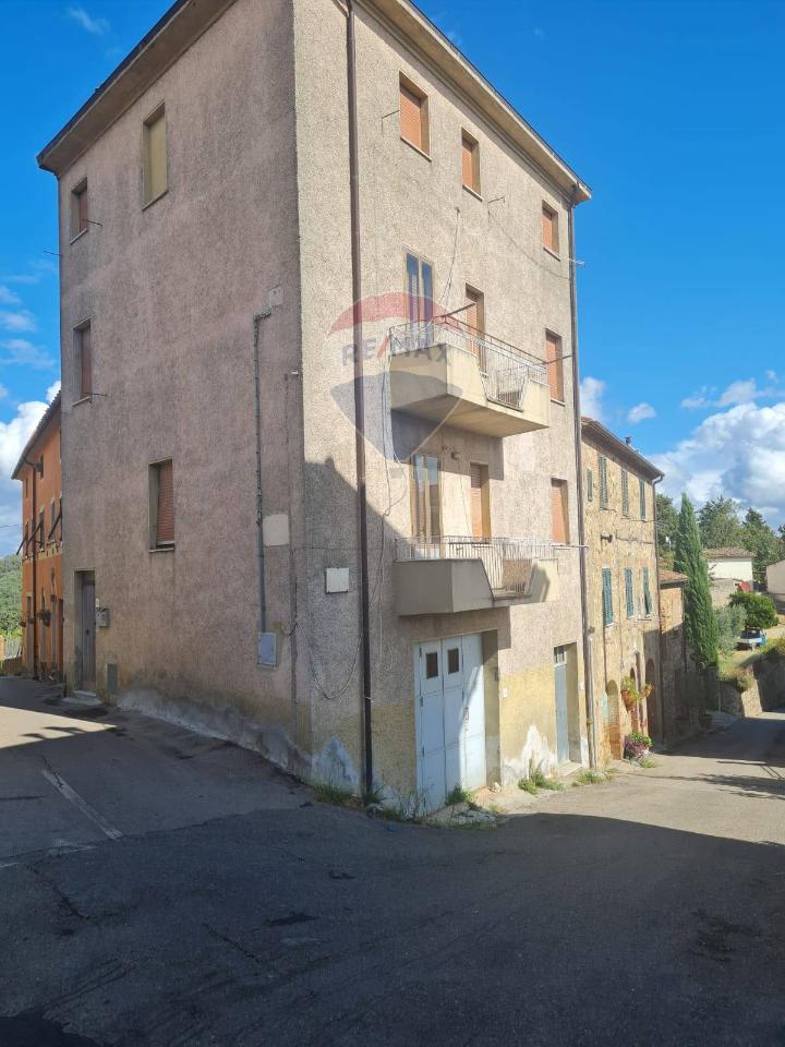 Appartamento in vendita a Civitella Paganico