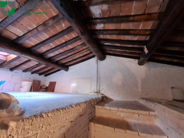 4-room flat in Viale Luigi Orlando 702, San Marcello Piteglio - Photo 1