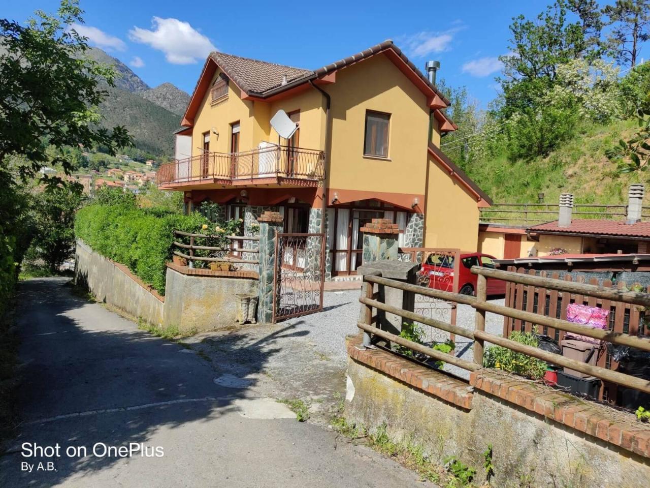 Villa in vendita a Cogoleto