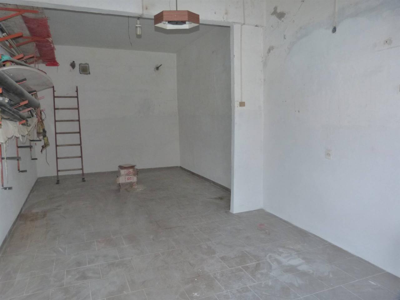 Magazzino in , Castagneto Carducci, {3} - Foto 2