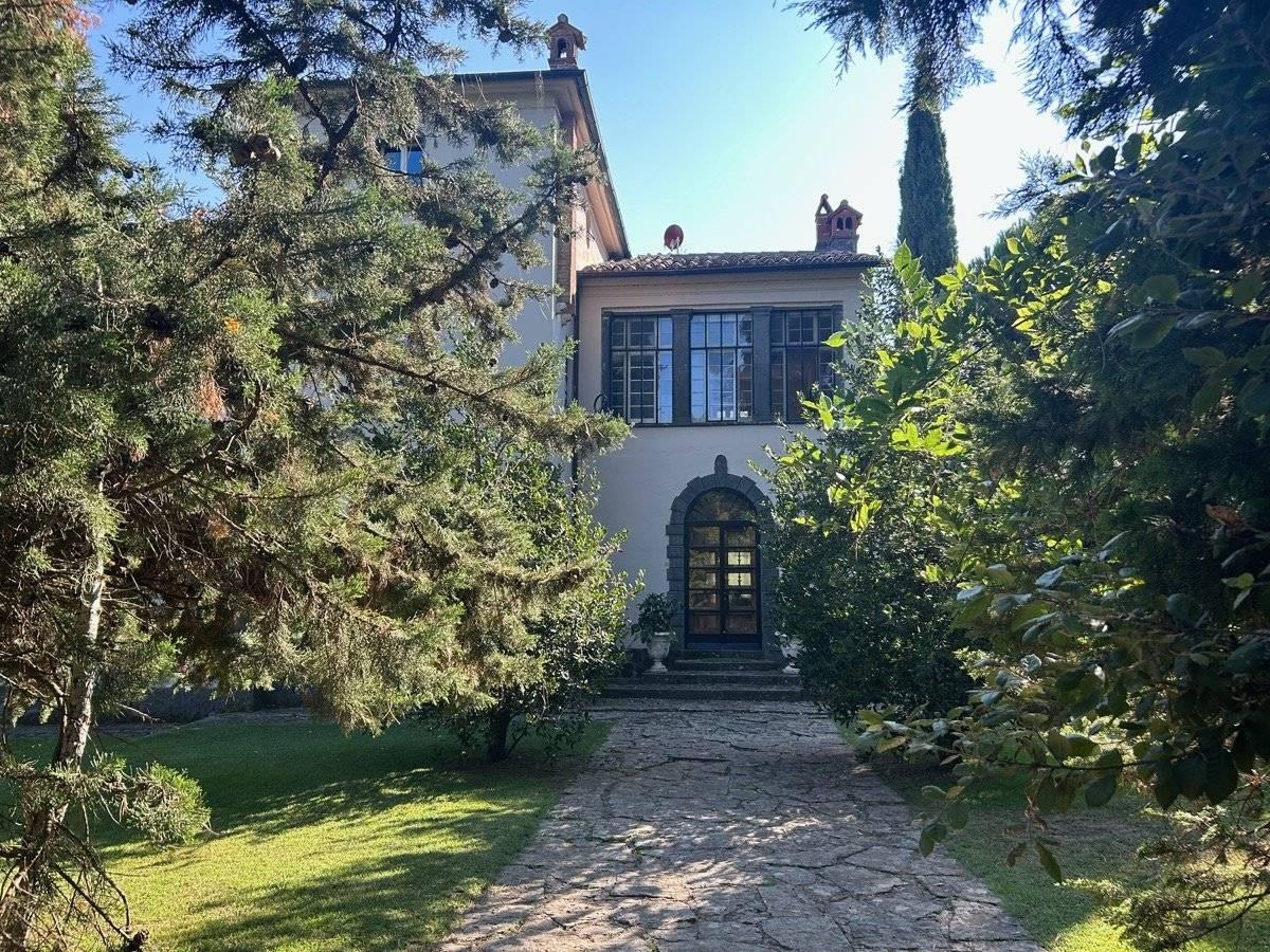 Villa in vendita a Latera