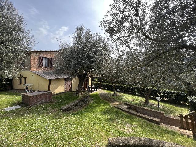 Country house or cottage in Castiglione del Lago, Castiglione del Lago - Photo 1