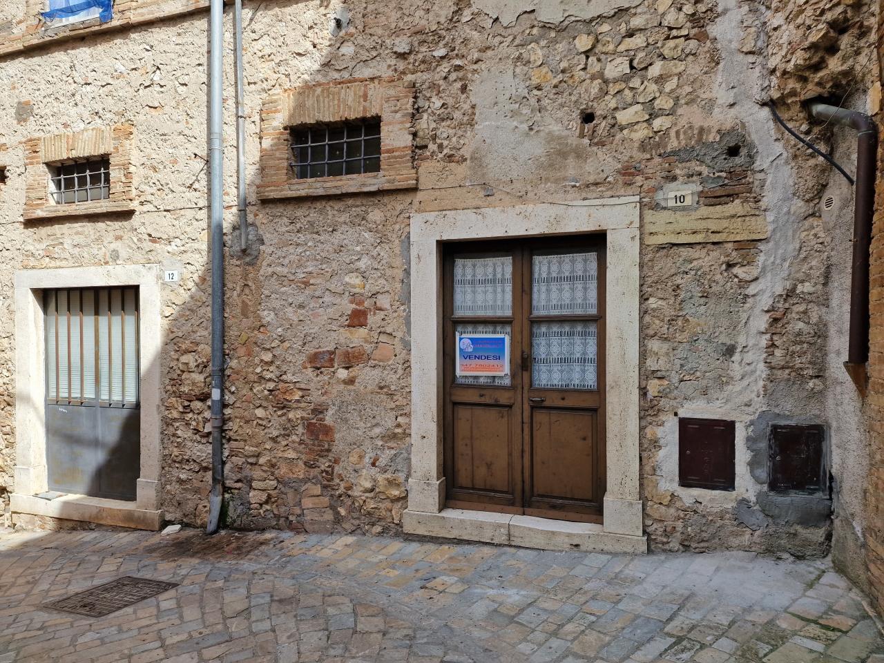 Villa a schiera in vendita a Lugnano In Teverina