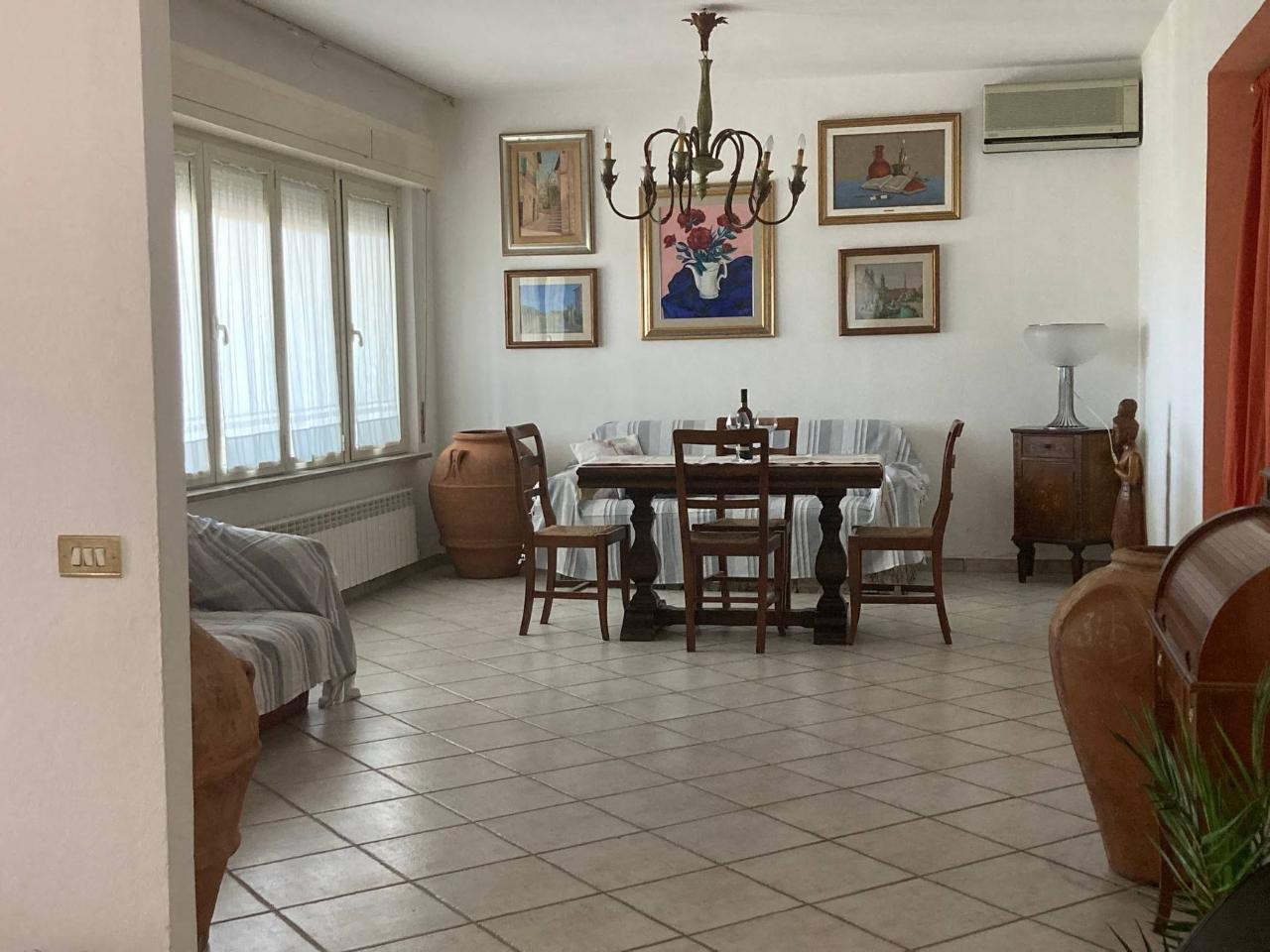 Appartamento in vendita a Castiglione Della Pescaia
