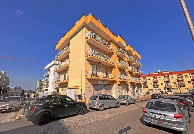 Quadrilocale in Via Giovanni Luigi Papanice 47, Putignano - Foto 1