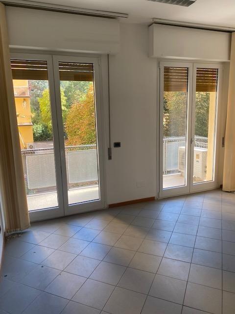 Ufficio in Via Carracci, Casalecchio Di Reno, {3} - Foto 2
