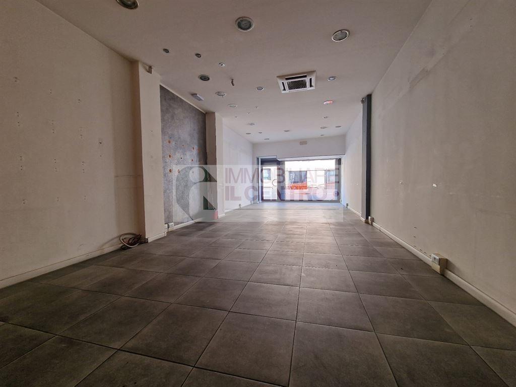 Negozio in , Sarzana, {3} - Foto 1