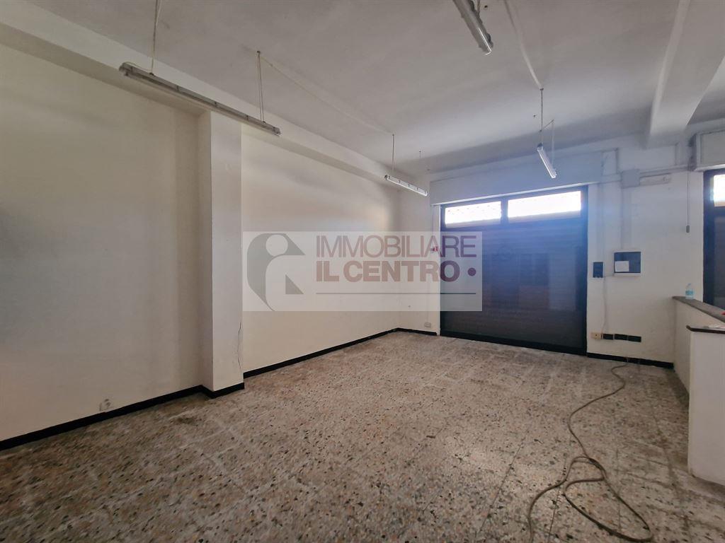 Negozio in , Aulla, {3} - Foto 2