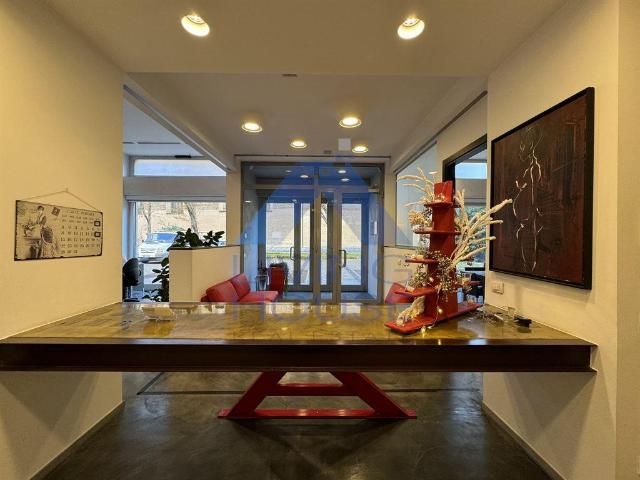 Office in Via Pavoni, Monza - Photo 1