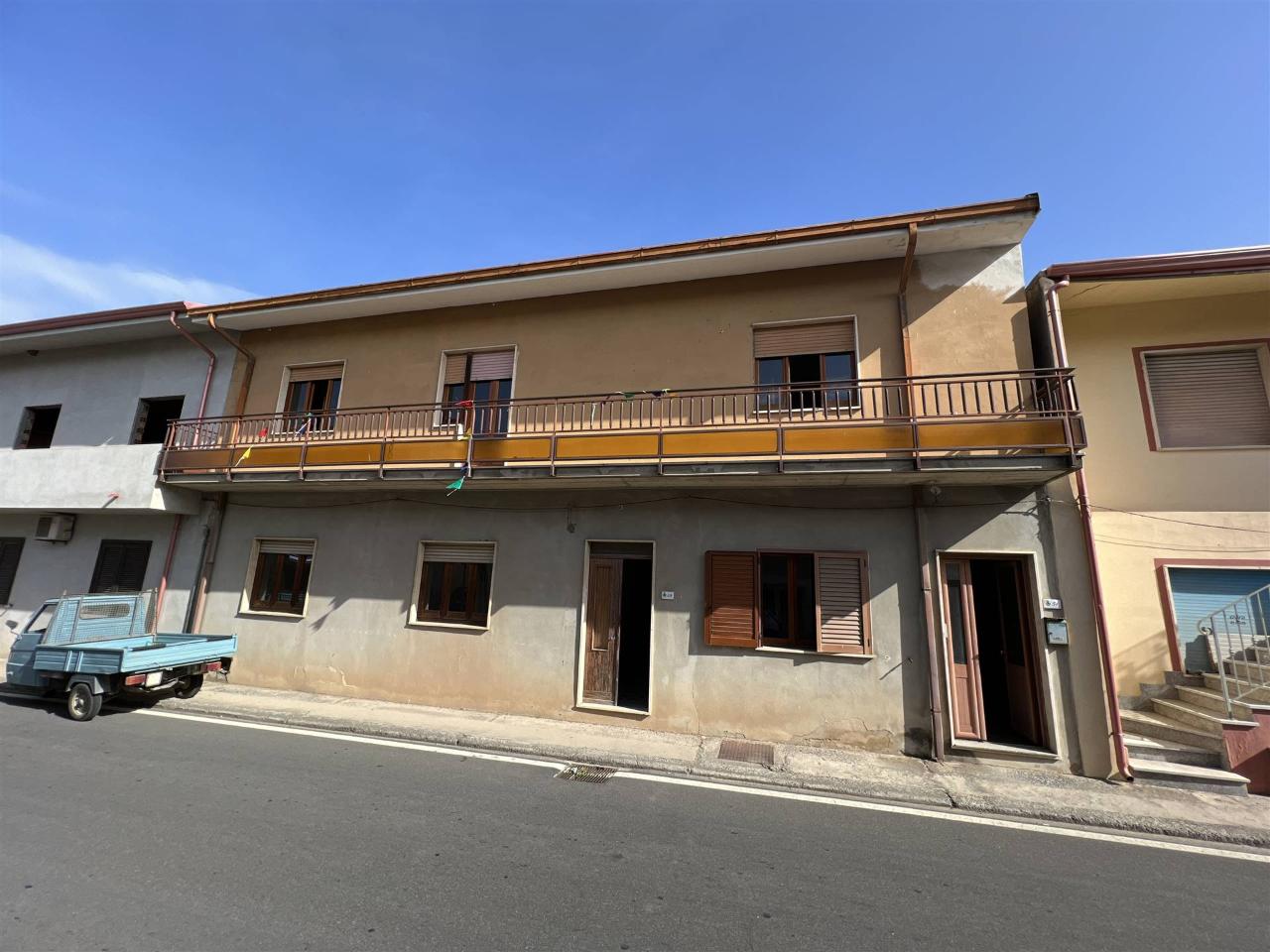 Appartamento in vendita a Villaperuccio