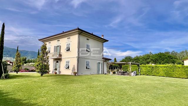 Mansion in Via del Cimitero, Capannori - Photo 1