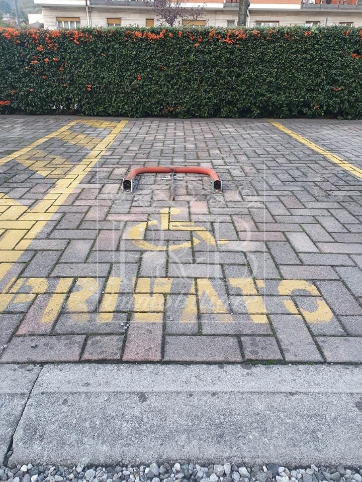 Parcheggio chiuso in Viale Piave 60, Brescia - Foto 1