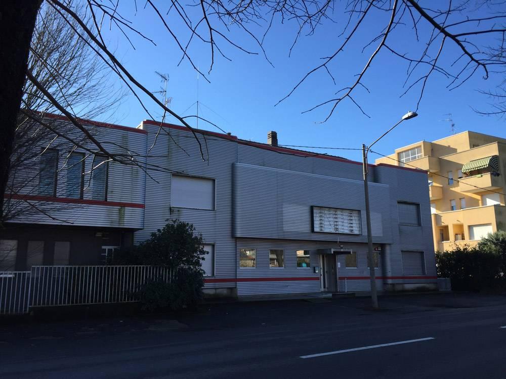 Capannone in Corso Sempione 111, Gallarate, {3} - Foto 2