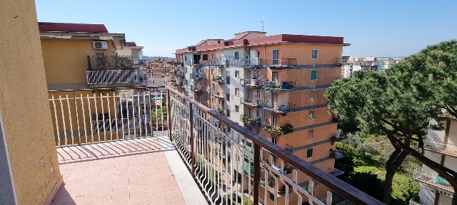 4-room flat in Via Pittore 117, San Giorgio a Cremano - Photo 1