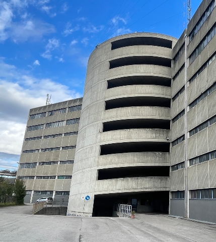 Parking garage in Via della Pila 1, Venezia - Photo 1