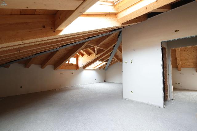 Vierzimmerwohnung in Via Dolzino , Chiavenna - Foto 1