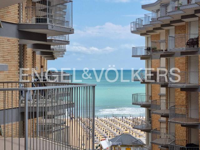 3-room flat in Largo Tempini, Jesolo - Photo 1