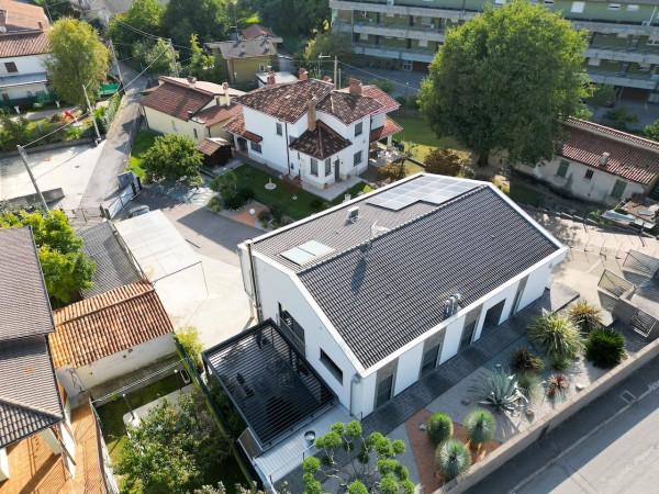 Villa in vendita a Staranzano