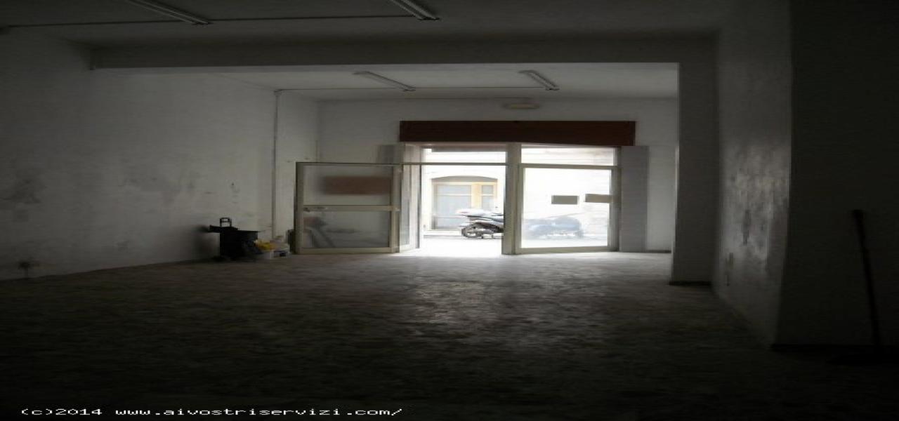 Locale commerciale in Via Eumelo, Siracusa, Siracusa, {3} - Foto 1