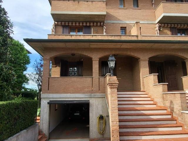 Mansion in Via Mantova, Formigine - Photo 1