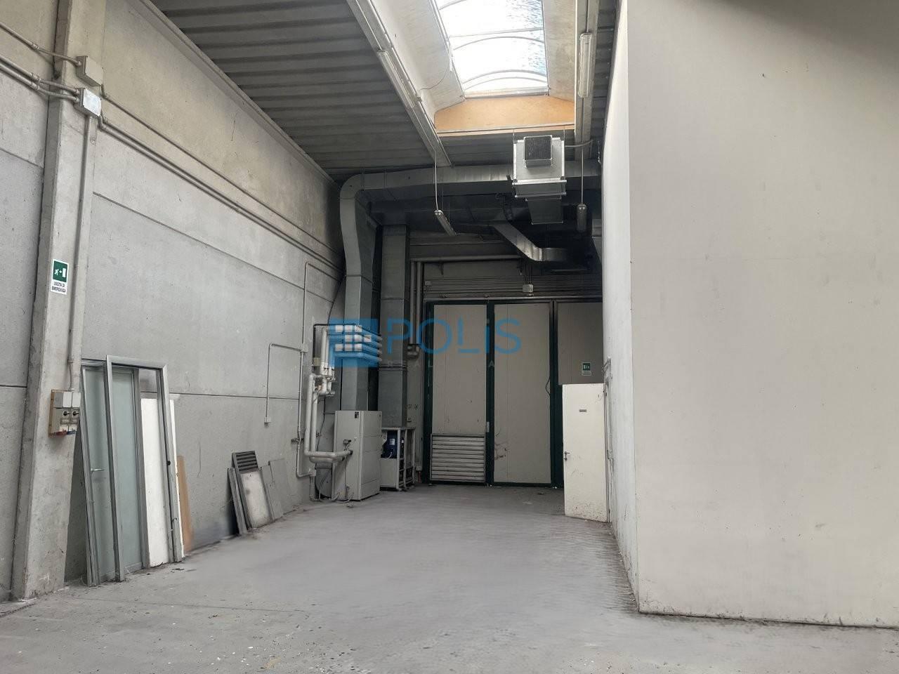 Capannone in Zona Industriale, Villorba, {3} - Foto 1