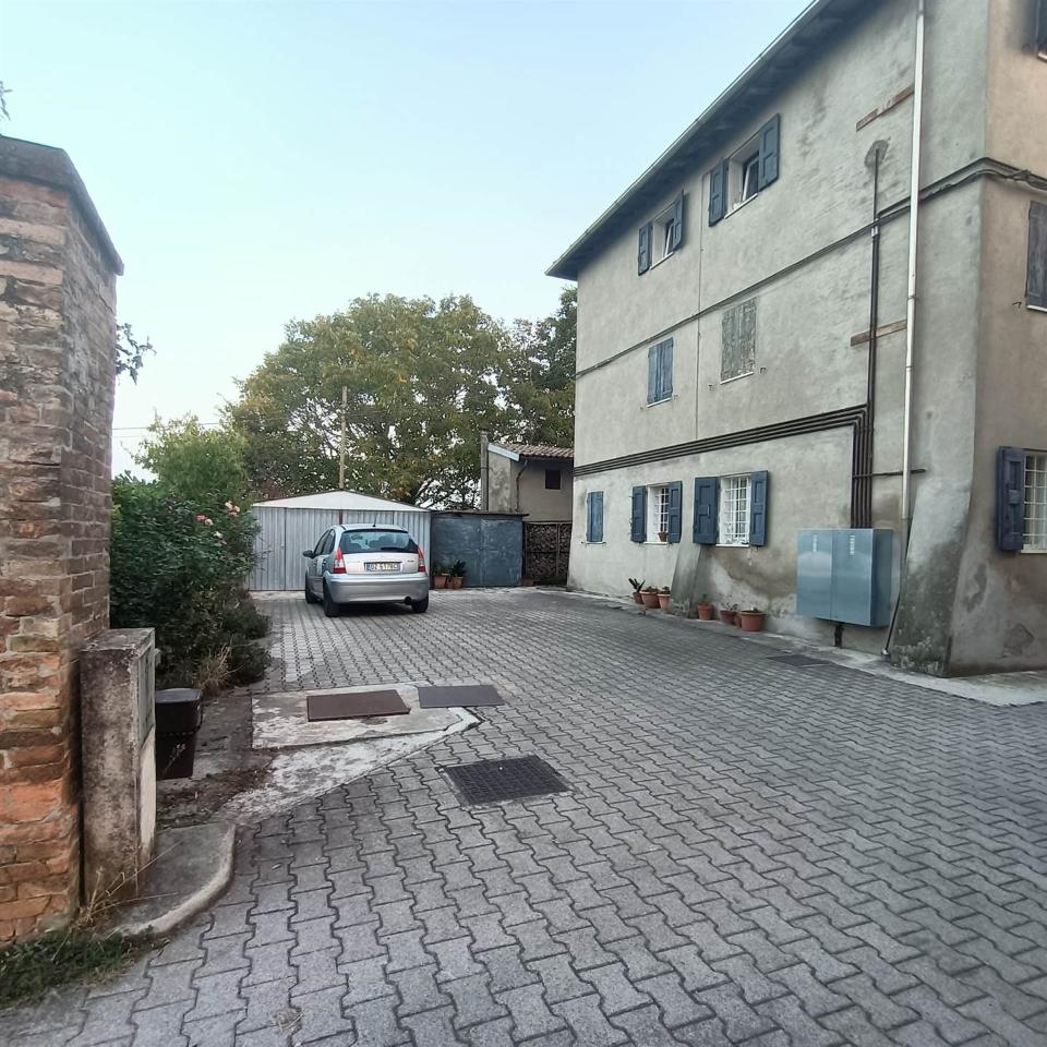 Casa indipendente in vendita a Modena