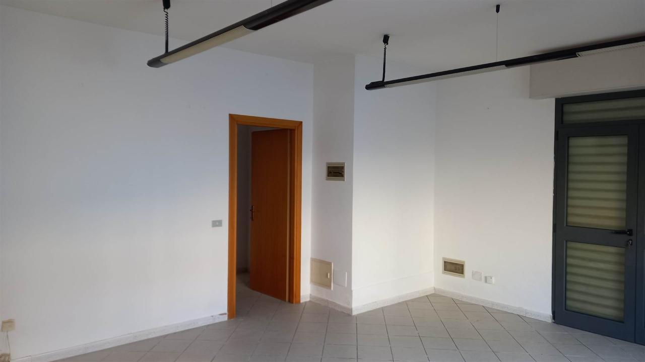 Ufficio in Via San Remo, Modena, {3} - Foto 1