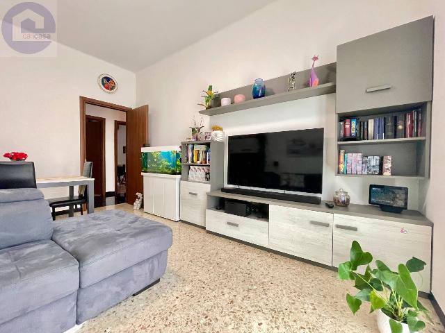 Apartament in Via Martiri della Libertà 146, Imperia - Photo 1