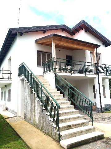 Single-family villa, Biandronno - Photo 1