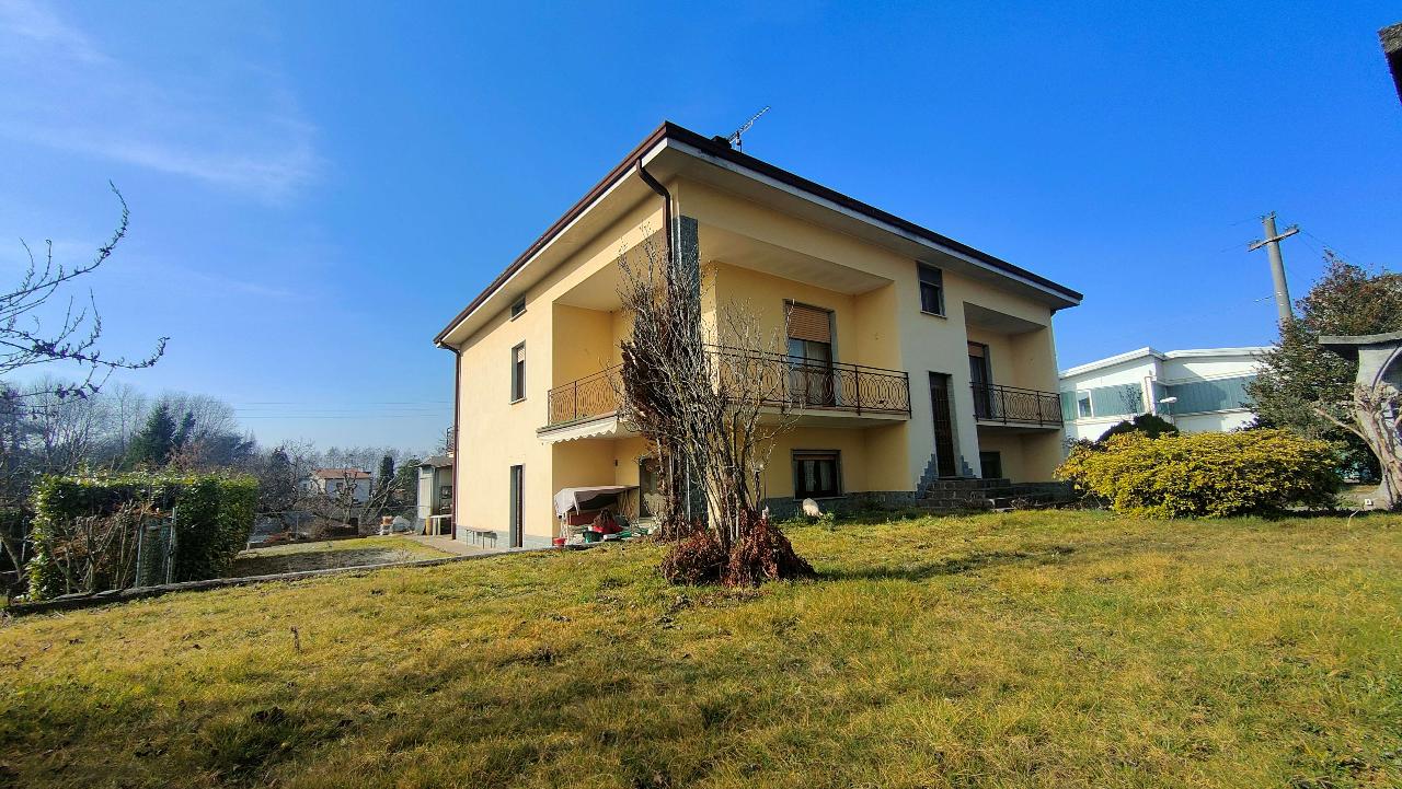 Villa unifamiliare in vendita a Olgiate Comasco