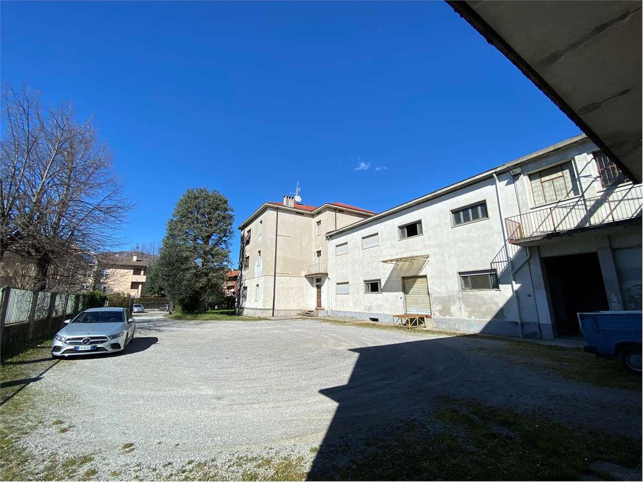 Laboratorio in Via per Molteno 15, Oggiono - Foto 1
