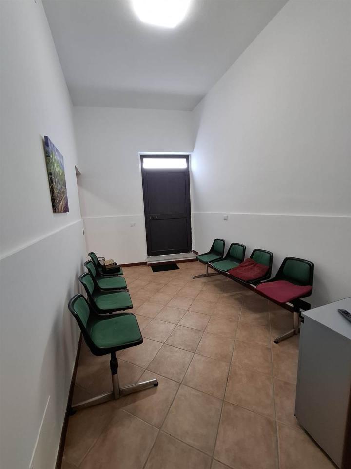 Ufficio in , Palermo, {3} - Foto 2