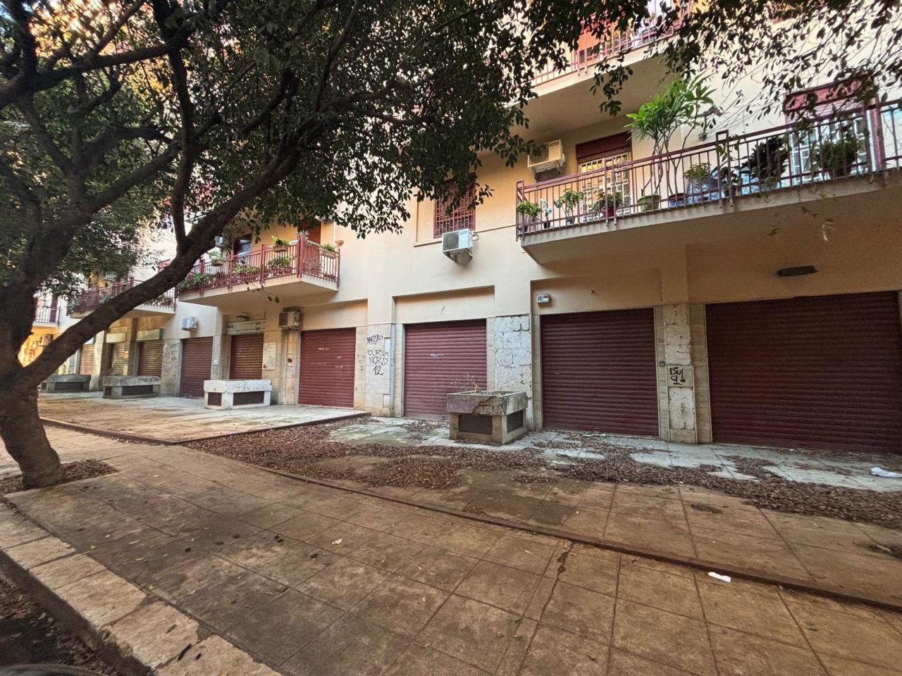 Negozio in , Palermo, {3} - Foto 1