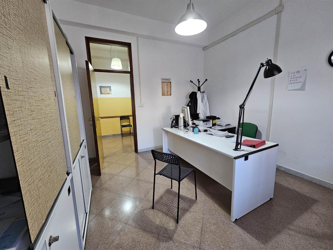 Ufficio in Via Famiglia Pietro Lamberti, Nocera Inferiore, {3} - Foto 1