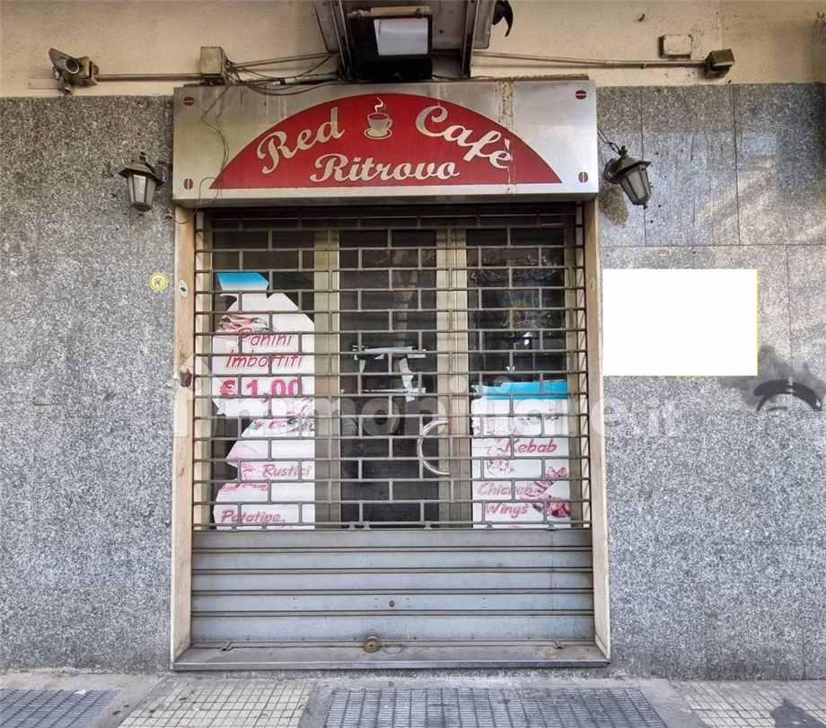 Negozio in Via del Vespro 4, Messina, {3} - Foto 2
