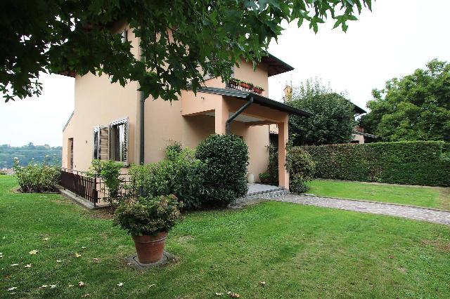 Villa in Via Remigio 15, Merate - Foto 1