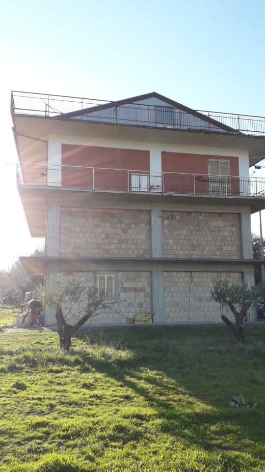 Casa indipendente in vendita a Nocera Terinese