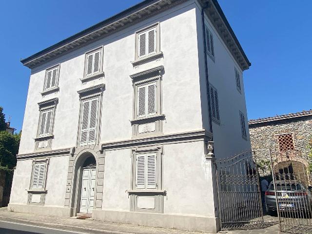 Mansion in Via Nazionale 700, Lucca - Photo 1