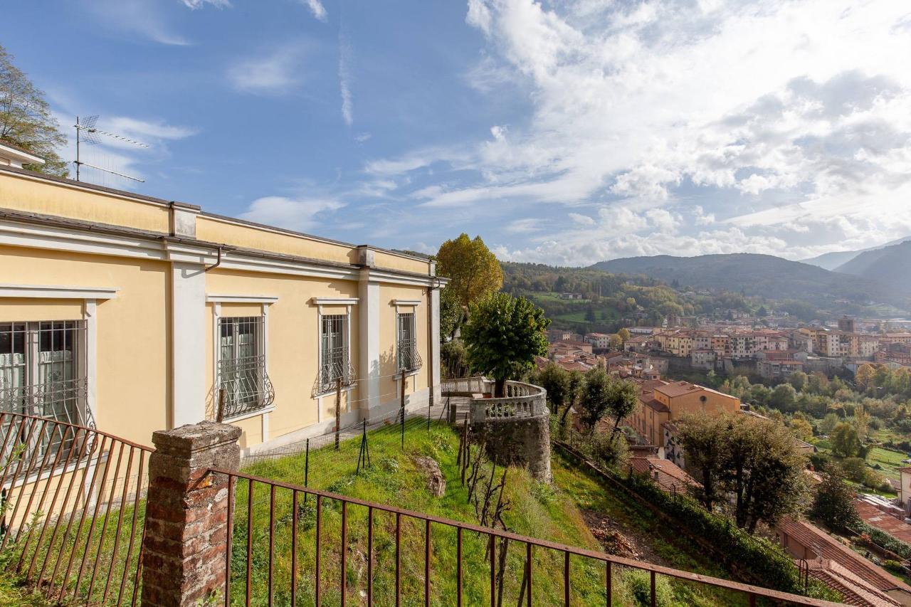 Villa in vendita a Castelnuovo Di Garfagnana