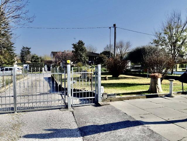 Villa in Strada Bardelle, San Benedetto Po - Foto 1