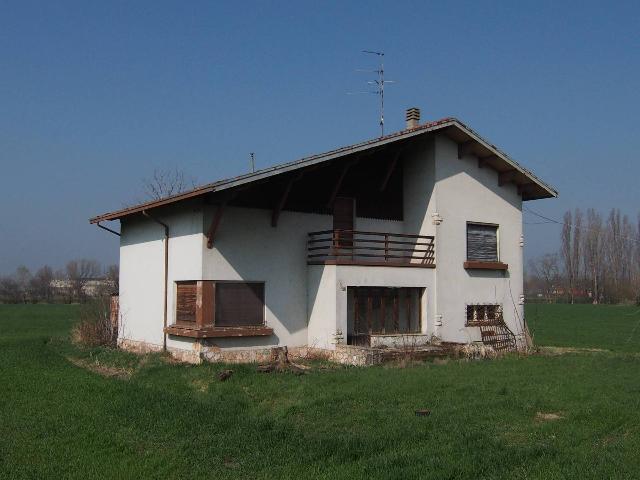 Villa in Strada Comunale Ronchi, Gonzaga - Foto 1