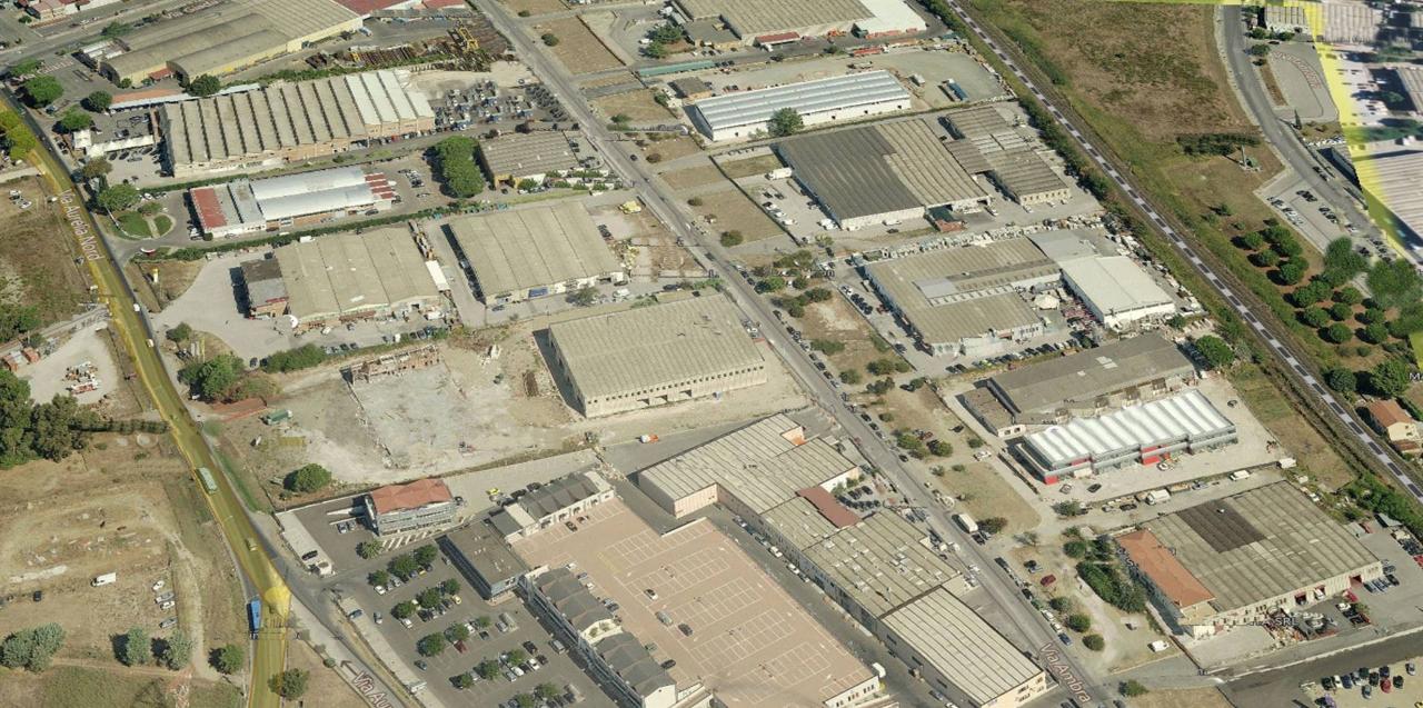 Capannone in Via Ambra Zona Industriale Nord, Grosseto, Grosseto, Grosseto, {3} - Foto 1