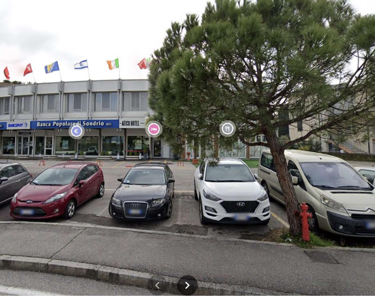Albergo in Viale G. Marconi 1, Desenzano del Garda - Foto 1