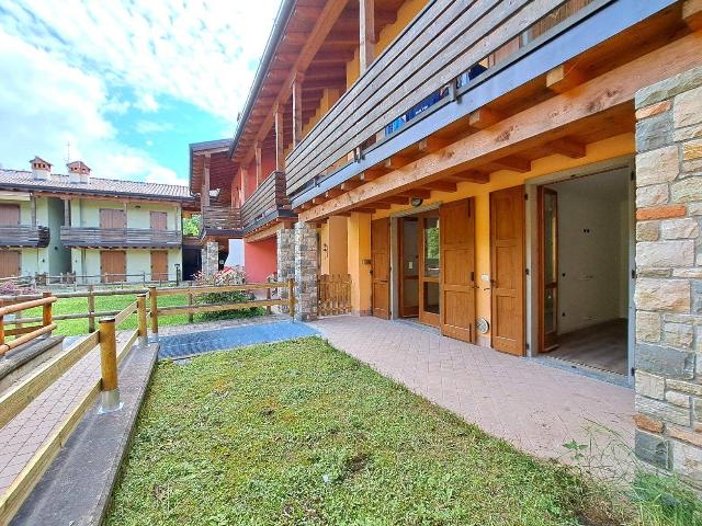 3-room flat in Via Valle di Tede, Onore - Photo 1