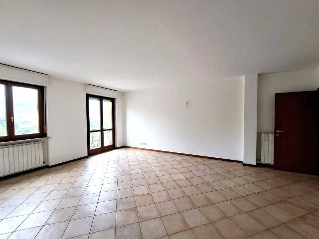 3-room flat in Via Roma, Gandino - Photo 1