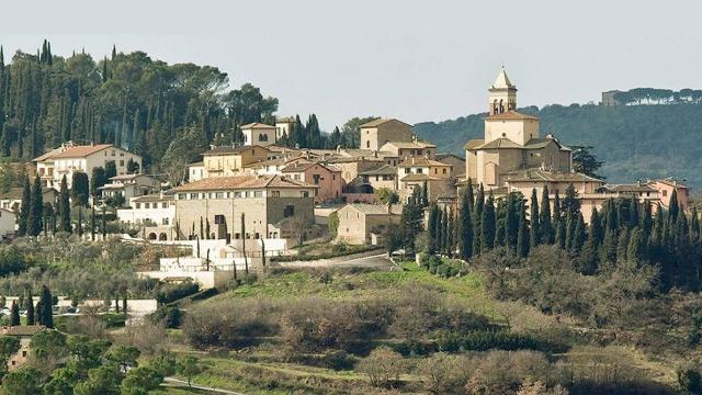 Terreno edificabile in Piazza Carlo Alberto dalla Chiesa, Corciano - Foto 1