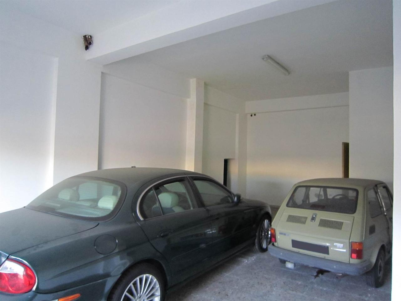 Magazzino in Viale Sant'Angelo, Corigliano-Rossano, {3} - Foto 2