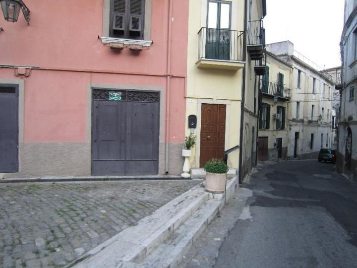 Magazzino in Piazza del Popolo, Corigliano-Rossano, {3} - Foto 1